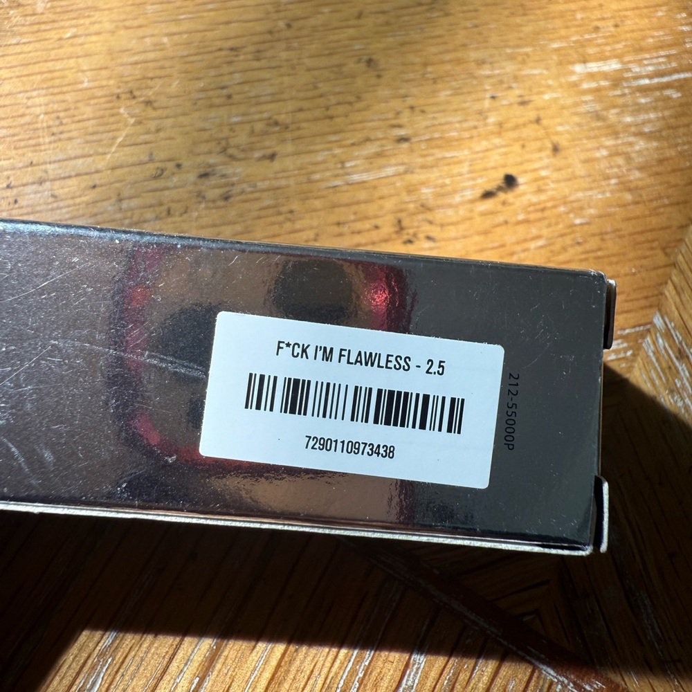 IL Makiage F*ck I’m Flawless concealer shade 2.5 - Picture 2 of 4